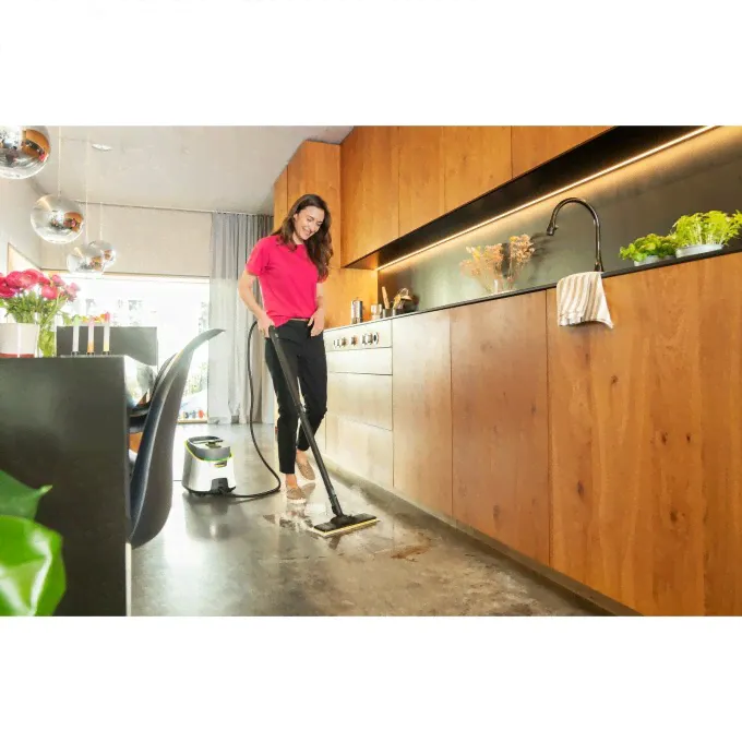 Пароочиститель KARCHER SC 4 DELUXE EU 1.513-460-0